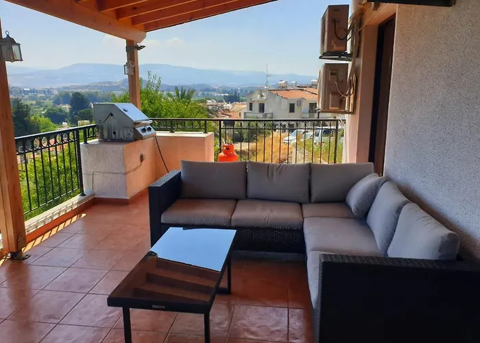 Paul And Maria Sea View Polis